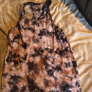 ZYIA Copper Charged Tie-Dye Tank Top in Black and Pinkish